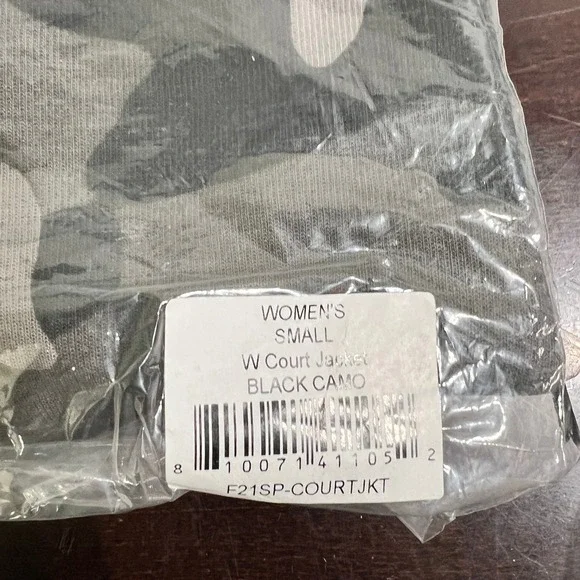 NWT Flint Park Women's Court Jacket in Black Camo Size Small Tennis Pickleball - Picture 4 of 7
